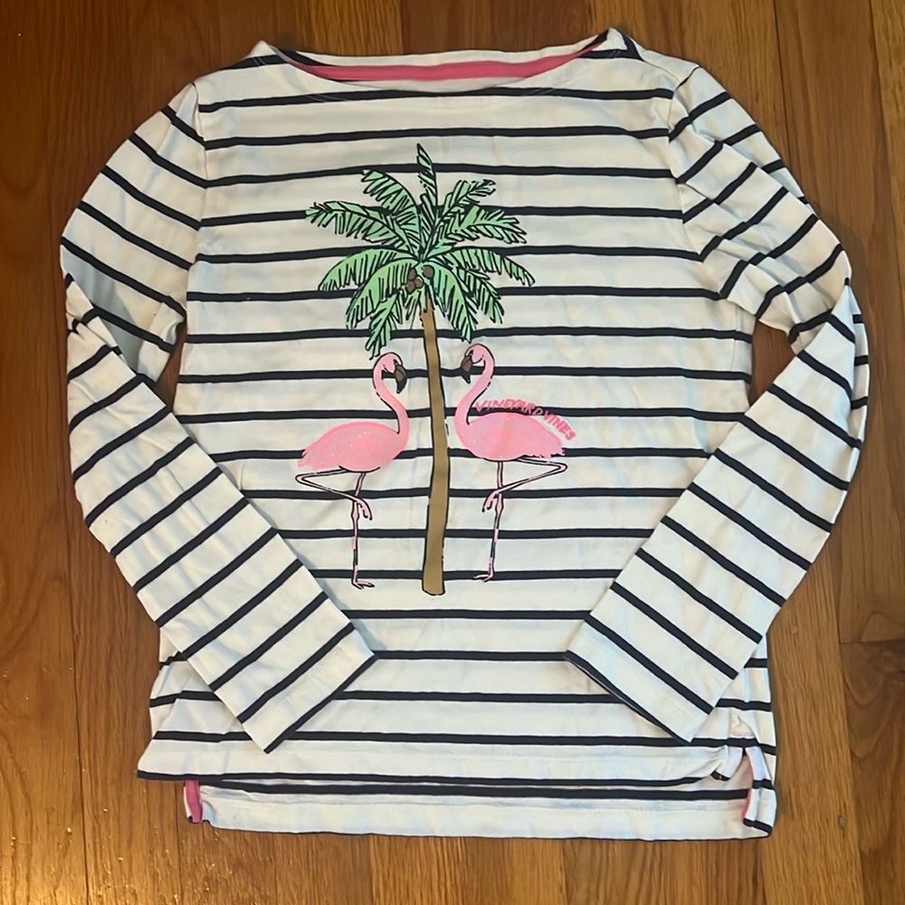 Vineyard Vines, navy and cream long sleeve. Size Medium (10-12).